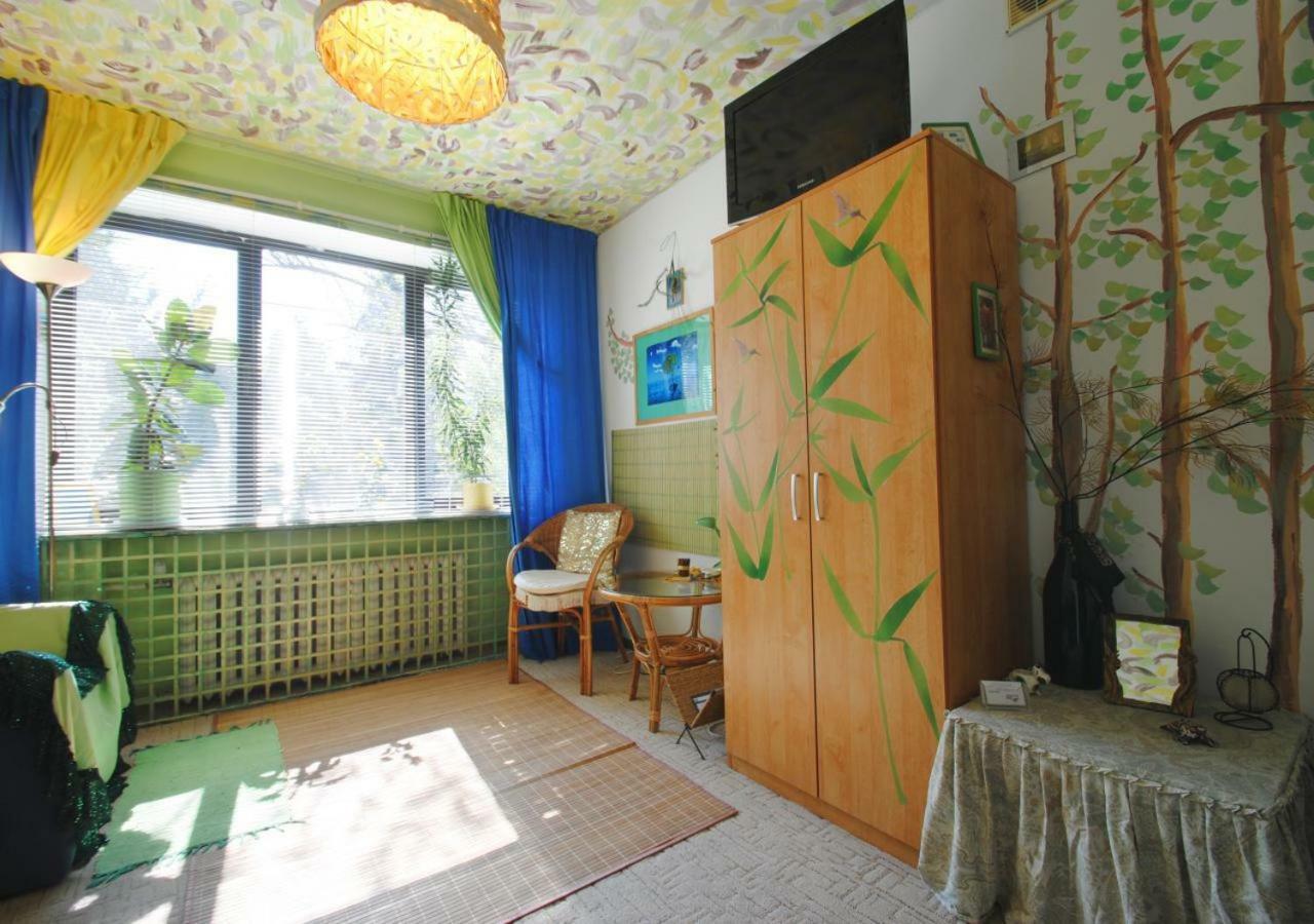 Dom Tu I Teraz Hostel Lublin Exterior photo